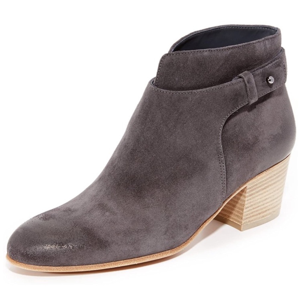 Vince Harriet bootie 8.5 EUC